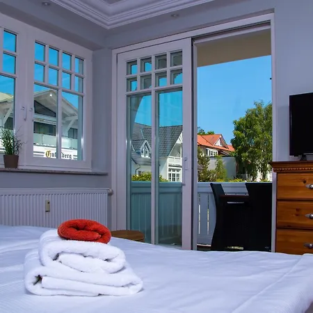 Hansa App 4 Am Kurpark Meine Ferienzeit Apartamento Binz